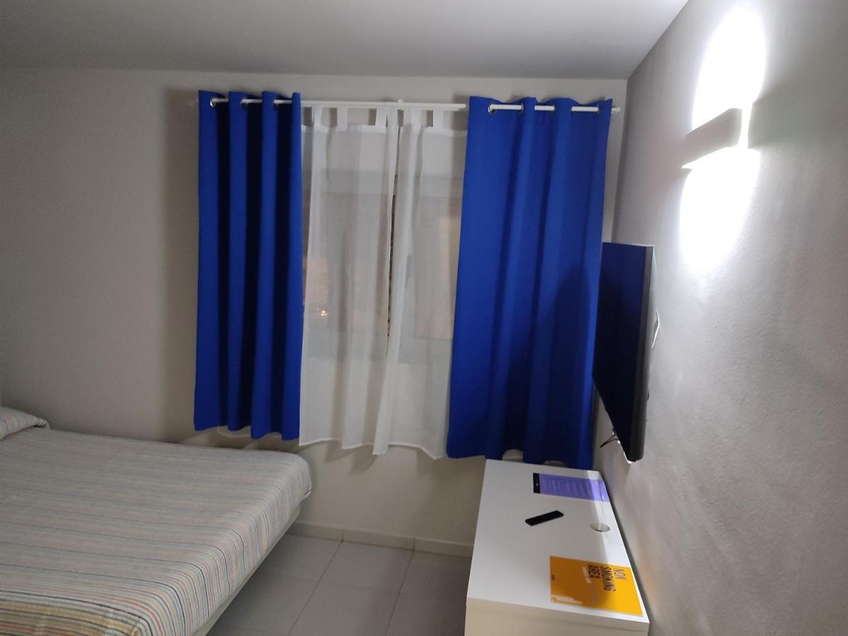 Hotel Blauet El Prat de Llobregat Buitenkant foto
